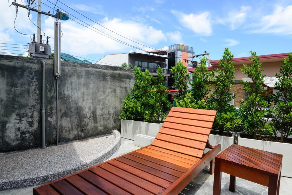Ocean12 Chic Hotel Phuket Exterior photo