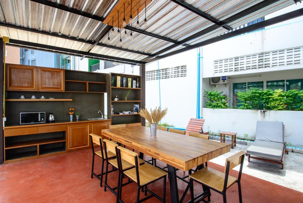 Ocean12 Chic Hotel Phuket Exterior photo